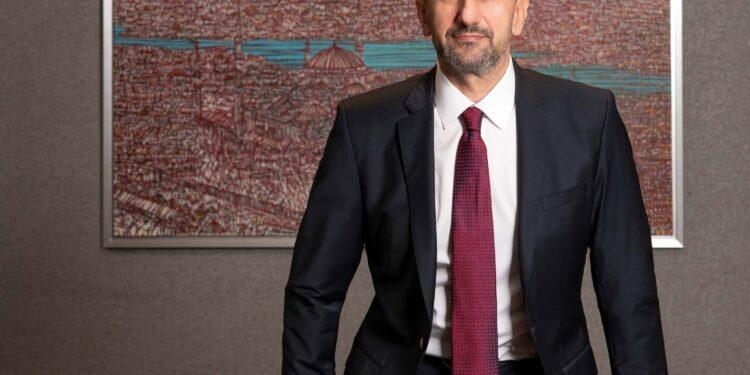 Fitch Ratings Türk Telekom’un Notunu Yükseltti