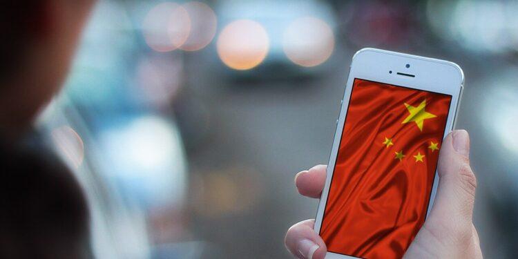 Çinli 3 Akıllı Telefon Üreticisi, Dünyanın ilk 5’i Arasına Girdi