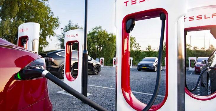 Tesla, “Süper Şarj Kolonları” için Çin’de Yeni bir Fabrika Kuruyor