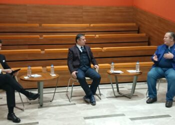 Deneyimli Hukukçular, Türkiye ve Dünyadan Örneklerle Sosyal Medya Düzenlemelerini Değerlendirdi