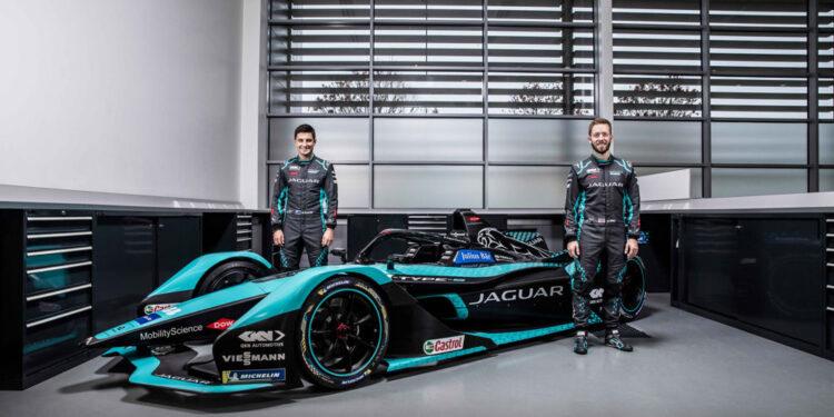 Jaguar’ın Yeni Elektrikli Yarış Otomobili I-TYPE 5, Formula E Sezonu Öncesi Tanıtıldı
