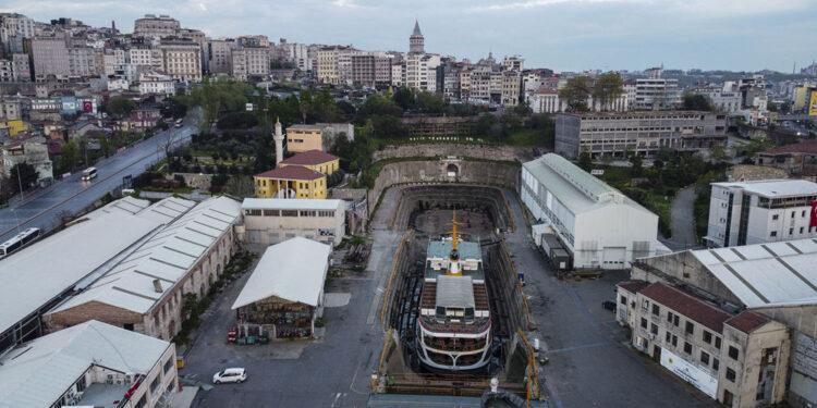 Şehir Hatları Filosuna Kapsamlı Yenilenme