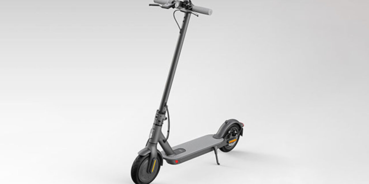 Mi Store’dan Akıllı, Elektrikli, Kinetik Enerjili, Katlanabilir Scooter Koleksiyonu
