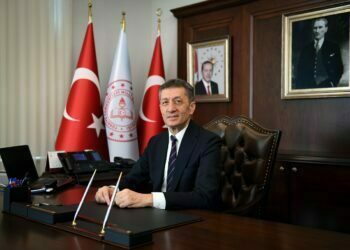 Ziya Selçuk EBA’nın Günlük 3 Milyona Yakın Canlı Ders Verdiğini Söyledi