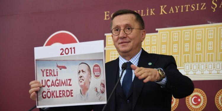 Lütfü Türkkan : Yeryüzünde Bitti, Gözlerini Gökyüzüne Çevirdiler