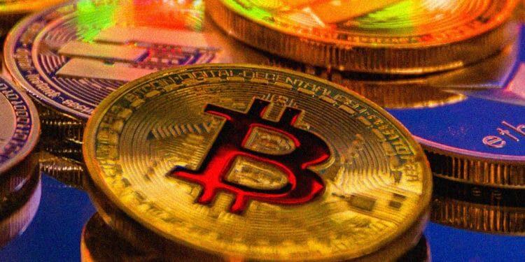 Bitcoin 58 Bin Dolar ile Zirveye Erişti Sonra % 20 Düştü