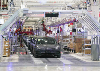 Tesla, Çin’deki Fabrikasında Yeni ve Daha Ucuz bir Modele Hazırlanıyor