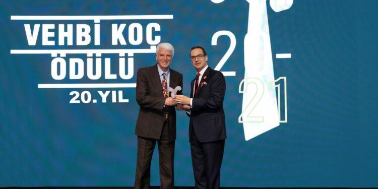 Prof. Dr. Hüseyin Vural 20. Vehbi Koç Ödülü’nün Sahibi Oldu