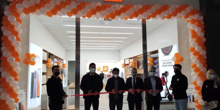 Xiaomi, Türkiye’deki Yeni Mağazalarını Adana ve Gebze’de Açtı