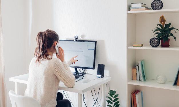 Türkiye’deki Kullanıcıların %18’i Uygulamaların ve Hizmetlerin Mikrofona veya Web Kamerasına Daima Erişimine İzin Veriyor