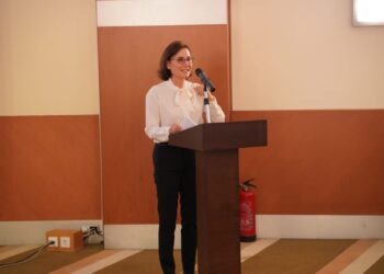 DEVA’dan Salgına Önlem Açıklaması: ‘Tek Çare Yoğun Kapanma ve Aşılama’