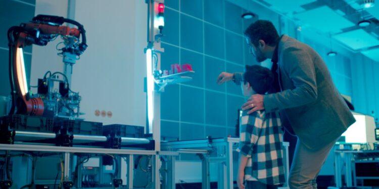 MESS, Robotik Kodlama Eğitimleri ile Yarının Umudu Çocukları Geleceğin Mesleklerine Hazırlıyor