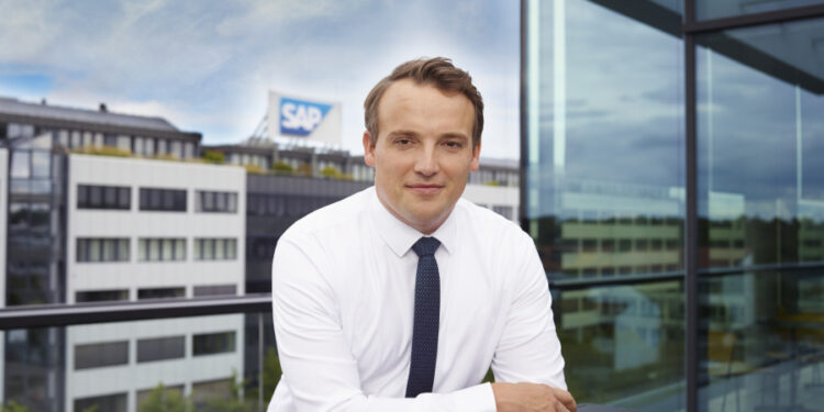 SAP İş Dönüşümü için “RISE with SAP” Modelini Tanıttı