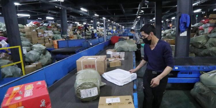 Çin’in Posta Sektörü, 4 Ayda 61 milyar $’lık Büyüklüğe Ulaştı