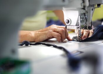 Tekstil ve Hazırgiyim Sektörü İspanya Pazarı İçin Sanal Ticaret Heyeti Oluşturdu