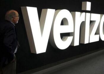 Verizon, Yahoo, AOL’yi Apollo’ya 5 milyar $’a Satıyor