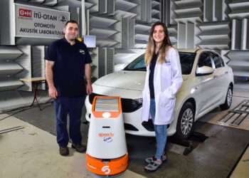OTAM’da Dijital Yaka Robot Personel Mesaiye Başladı