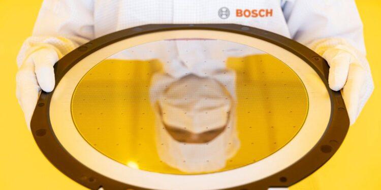 Bosch, Dresden’de Yonga Plakası Fabrikasını Açtı