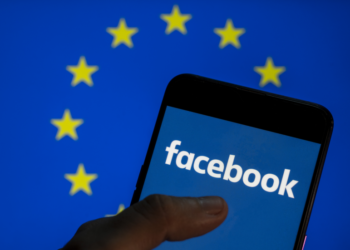 Avrupa Birliği ve İngiltere Kişisel Verilerin Haksız Kullanımı Nedeniyle Facebook Aleyhine Soruşturma Başlattı