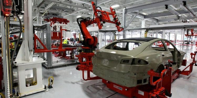 Tesla’nın “GigaFactory”si Mayıs Ayında Rekora Koştu