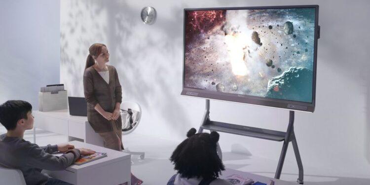 ViewSonic, Multimedya Soundbarlı İnteraktif Ekran ViewBoard 52 Serisini Duyurdu