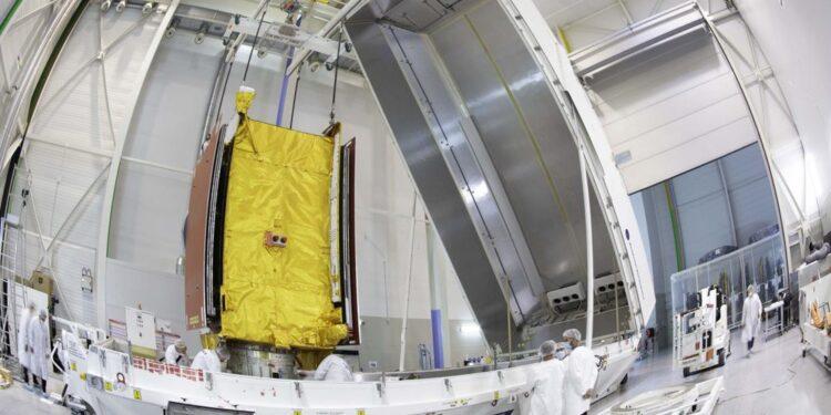 Airbus’ın İnşa Ettiği EUTELSAT QUANTUM Uydusu Fırlatma İstasyonuna Gönderildi