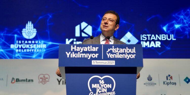 “İstanbul Yenileniyor Platformu”nu Tanıtan İmamoğlu: “Deprem İşbirliği İçin Devletin Tüm Kurumları Yemin Edip, Altına İmza Atmalı”