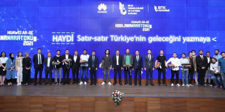 Huawei Ar-Ge Kodlama Maratonu Ödül Töreni Ankara’da Gerçekleştirildi