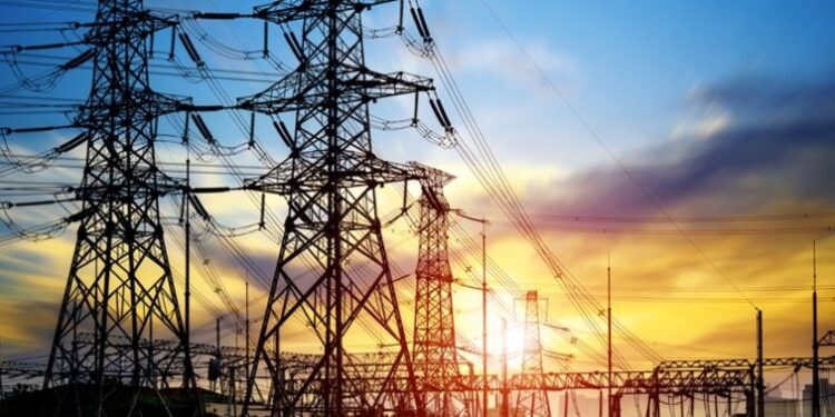 EMO : Yönetim Zafiyeti, Elektrik Kesintisi Getirdi