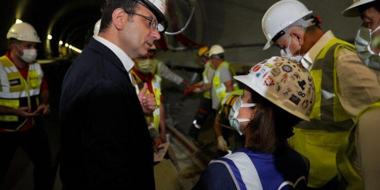 İmamoğlu: “Yangınlarda Sorumluluğu Belediyelere Pas Etme Çabası Acizlik”