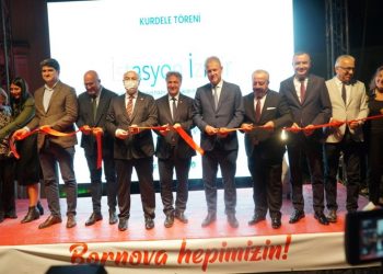 “İstasyon İzmir”, Facebook, TOBB, ICC, Habitat Derneği, Bornova Belediyesi ve İzmir Ticaret Borsası İş Birliği ile Açıldı