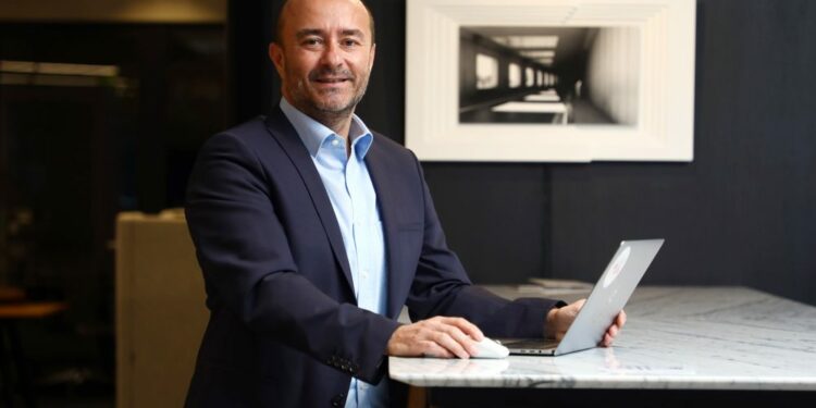 Mustafa Uyar, Logitech Gelişmekte Olan Pazarlar Perakende Grup Başkanlığı Görevine Getirildi