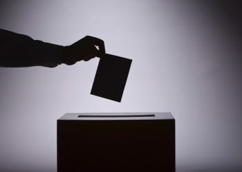 2023 Seçimleri Yaklaşırken AKP, Oy Verme Sistem ve Araçlarını Tartışıyor