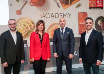 UFS Academy Gelişim Fırsatlarını 7/24 Şeflerin Cebine Taşıyor