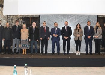 Türkiye’de Televizyon İzleme Süresi 4,5 Saati Aştı
