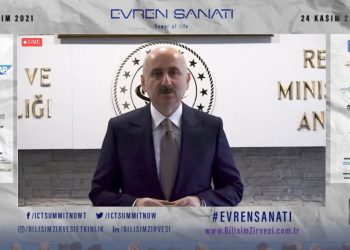 Kamu ve Özel Sektör, 21. Bilişim Zirvesi’nde Sürdürülebilir Teknolojiyi Konuştu