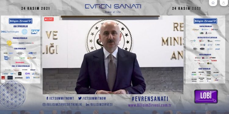 Kamu ve Özel Sektör, 21. Bilişim Zirvesi’nde Sürdürülebilir Teknolojiyi Konuştu