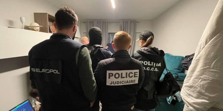 Europol, REvil/GandCrab Fidye Yazılımı için 7 Kişiyi Tutukladı