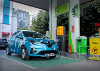 Ayşe Ece Şengönül: “Elektrikli Otomobile Geçişte 2023 Yılı Dönüm Noktası Olacak”