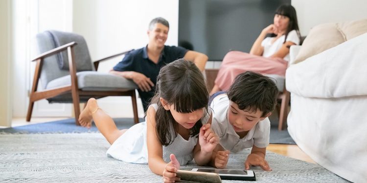 Türkiye’de Ebeveynlerin %52’si Ebeveyn Kontrolü Uygulamaları Kullanıyor