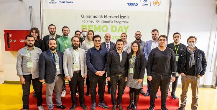TÜSİAD ve İzmir Büyükşehir Belediyesi’nin İşbirliğinde Hayata Geçirilen “Girişimcilik Merkezi İzmir” İlk Mezunlarını Verdi