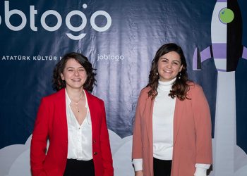 İki Genç Girişimci Kadının Globale Açılma Hikayesi: jobtogo