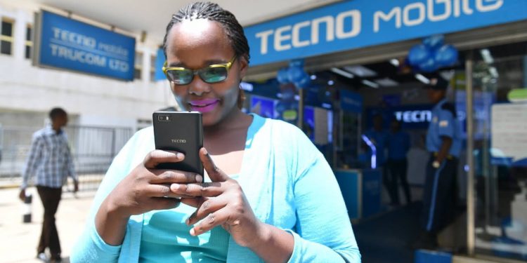 Afrika Akıllı Telefon Pazarında Liderlik Koltuğuna Çinli Transsion Oturdu