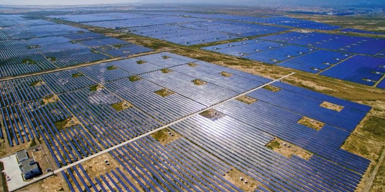 Çin’in Enerji Yatırımlarının Yüzde 55’ini Güneş Oluşturdu