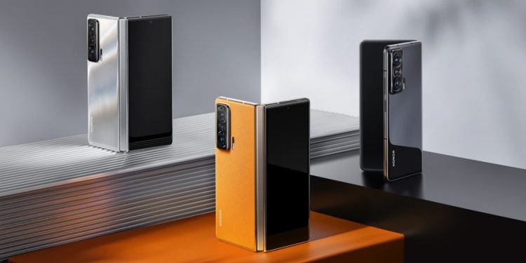 HONOR, İlk Katlanabilir Akıllı Telefonu HONOR Magic V’yi Duyurdu