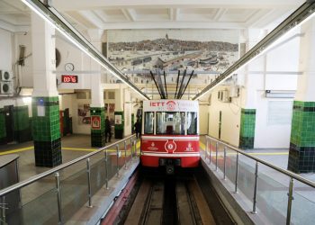 Karaköy Tüneli 147 Yaşında