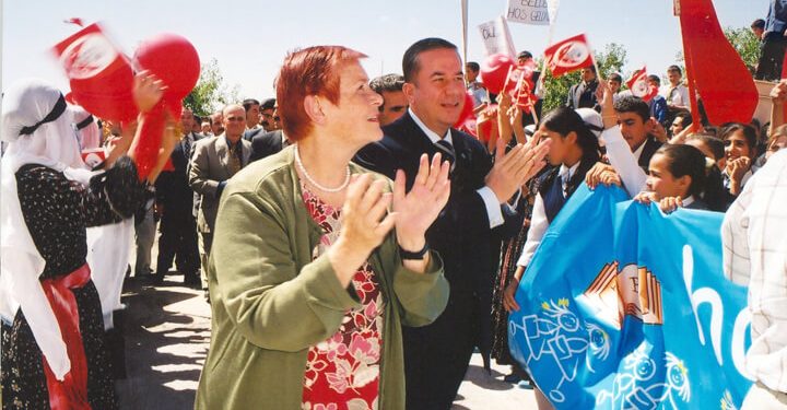 Atatürk’ün Yolunda, Türkan Saylan’ın Işığında : ÇYDD 33 Yaşında