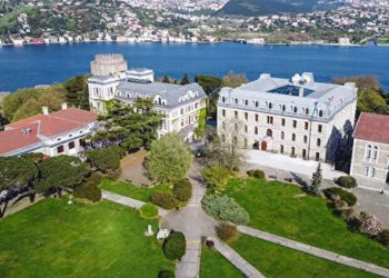Rektörler Neden Vakıflara Bu Kadar Düşkün : Boğaziçi ve İTÜ Örnekleri