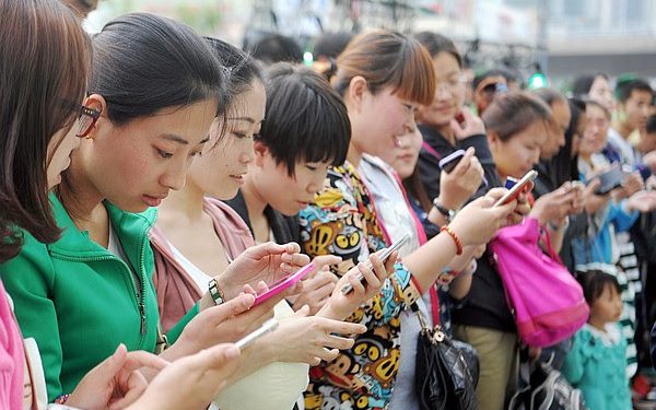 Çin’de İnternet Kullanan Kişi Sayısı 1 milyarı Geçti
