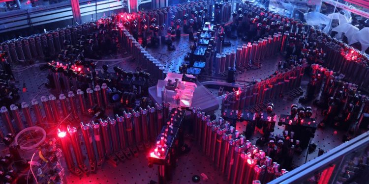 Çin Yeni Kuantum Bilgisayar Yazılımı “isQ-Core’u Tanıttı